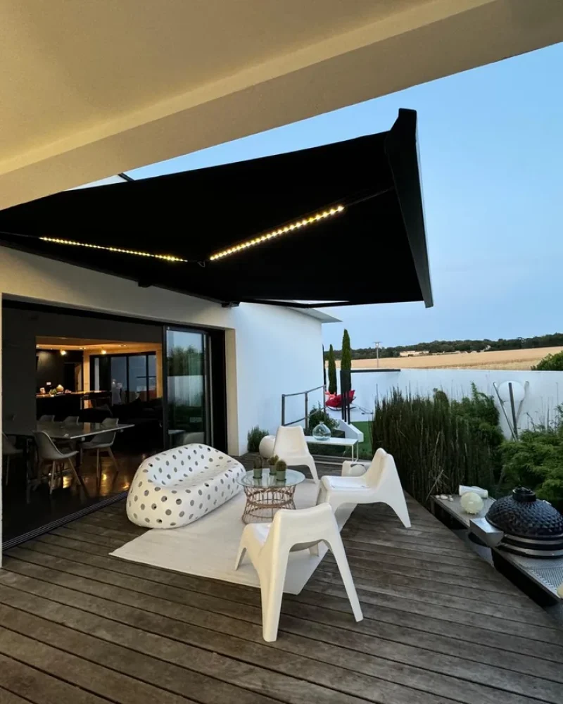 Réalisation aménagement extérieur, store banne, L'Ambiance Extérieure, Construction de Piscine à La Rochelle