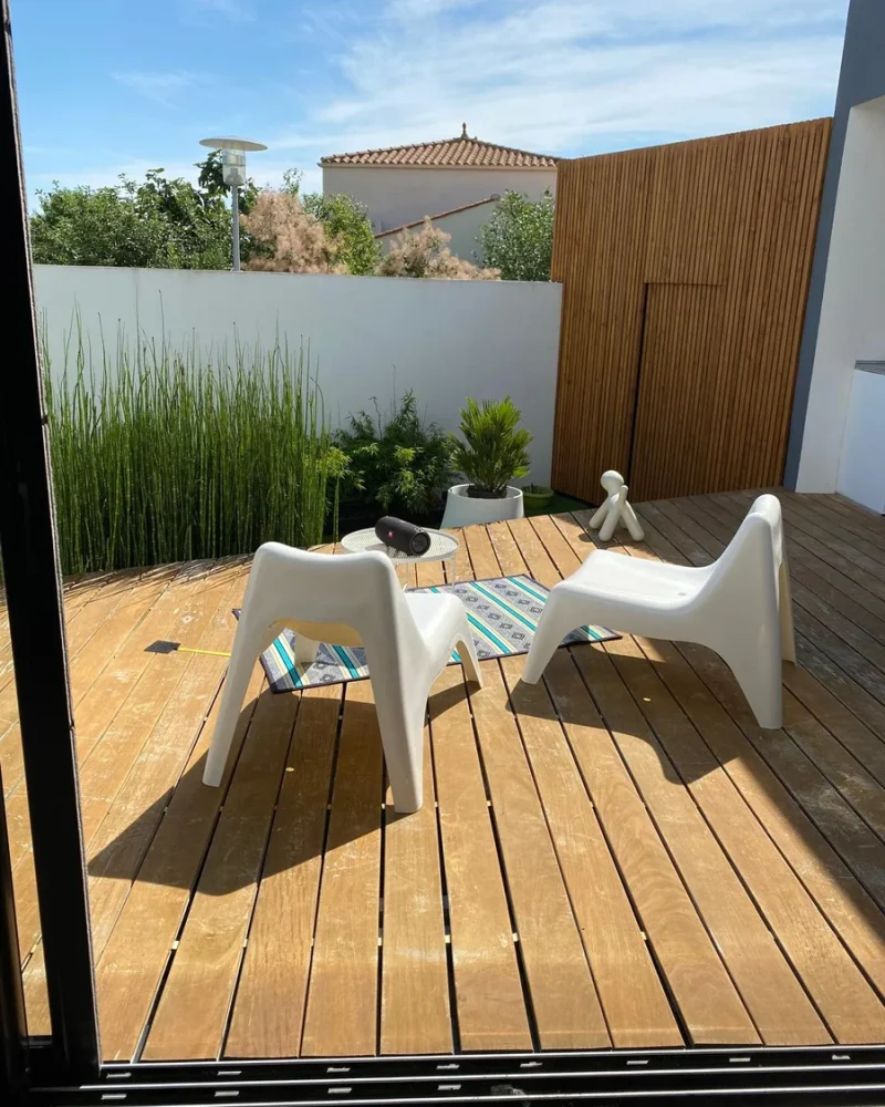 Réalisation aménagement extérieur, terrasse, L'Ambiance Extérieure, Construction de Piscine à La Rochelle